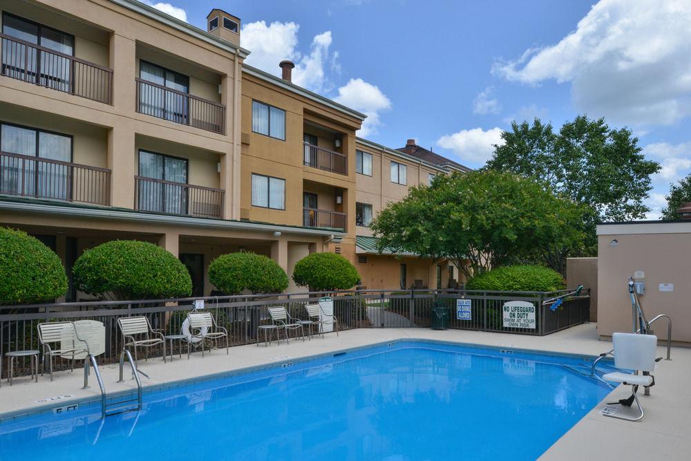 Courtyard By Marriott Columbia Northeast/Fort Jackson Area Exterior foto